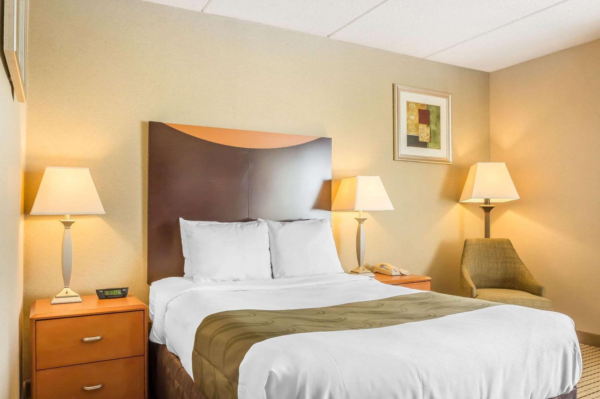 Quality Inn Spring Valley - Nanuet Exteriér fotografie